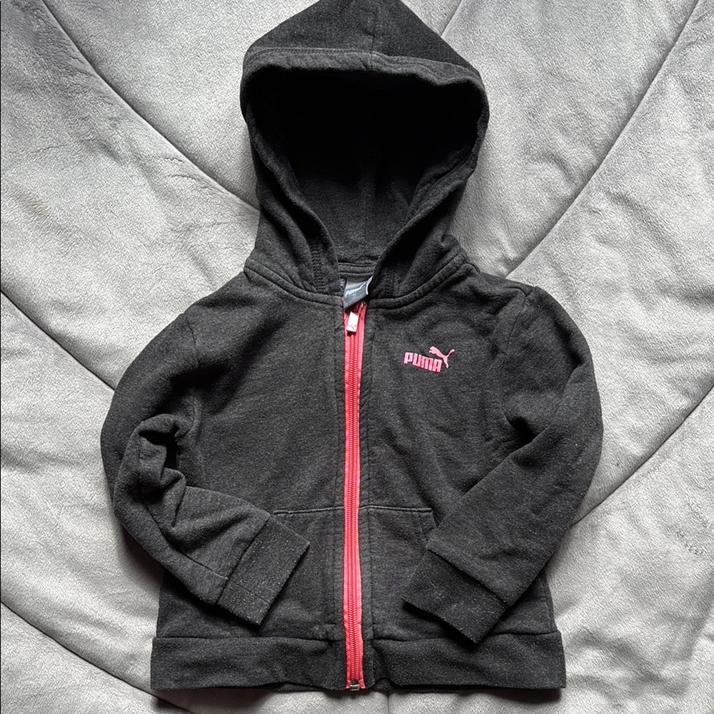 5/$25 2T Puma Black and Pink Sweatshirt Hoodie